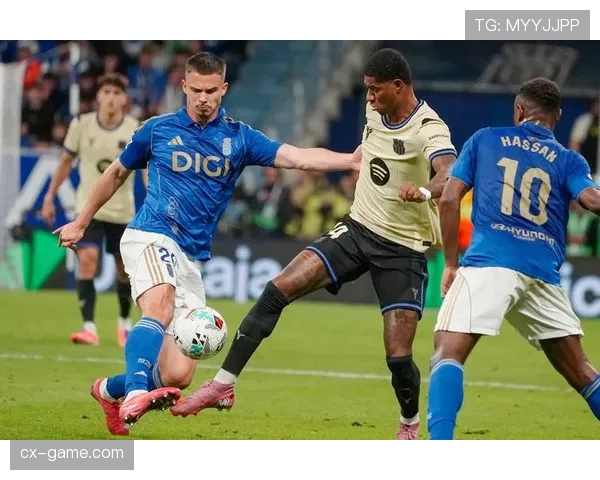 西甲新赛季转会名额公布，各队博弈升级激发市场竞争