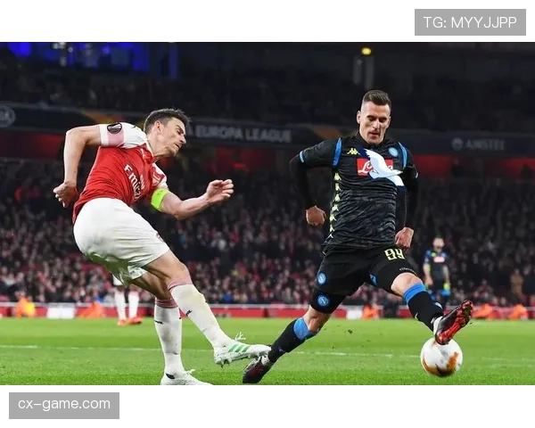 都灵战术调整引热议，稳健表现成焦点