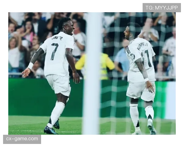 维尼修斯与罗德里戈对比：皇马边路核心之争如何分配